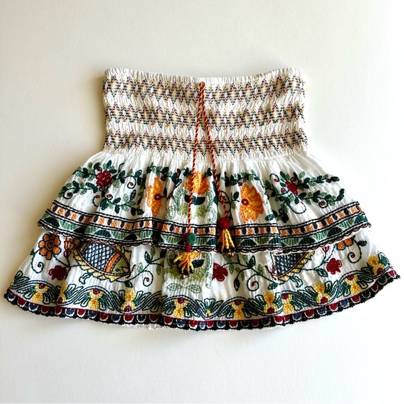 ❌DONATED❌ ZARA White & Multi-Colored Embroidered Skirt with Elastic Waistband - Picture 5 of 12